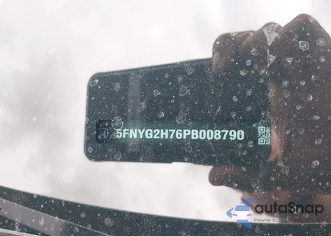 2023 Honda Pilot 2Wd Touring z USA, uszkodzony, nr VIN 5FNYG2H76PB008790